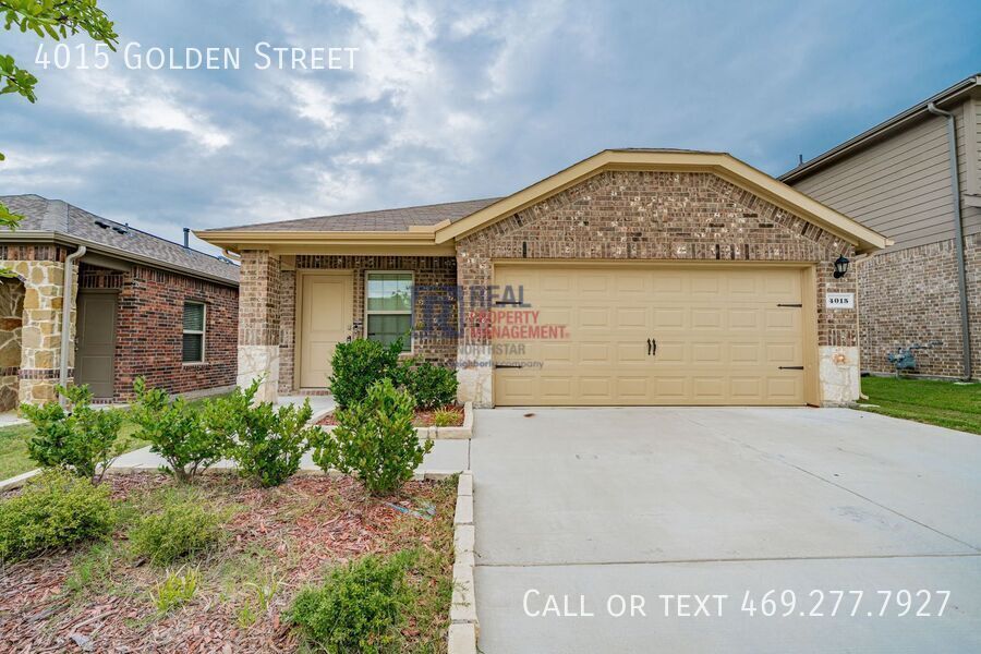 4015 Golden St in Crandall, TX - Building Photo