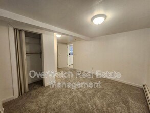 5303 Eielson St in Anchorage, AK - Building Photo - Building Photo