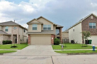 8922 San Alberto in Houston, TX - Building Photo
