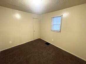 2228 Arrow Ave in Anderson, IN - Building Photo - Building Photo