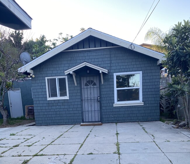property at 838 Chapman Ave