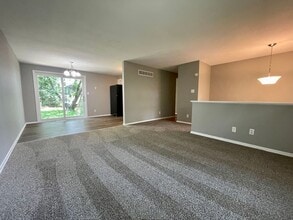 2016 Pawnee St in Leavenworth, KS - Building Photo - Building Photo