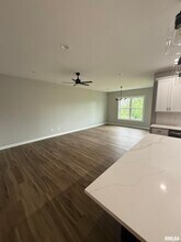 5216 Pandit Dr in Bettendorf, IA - Building Photo - Building Photo
