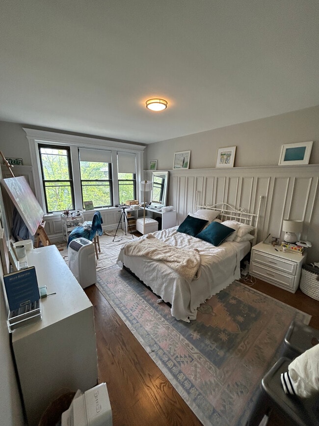 11 Stearns Rd, Unit #4