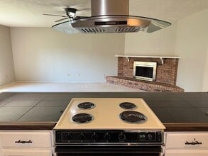 5112 Runyon Dr in The Colony, TX - Foto de edificio - Building Photo