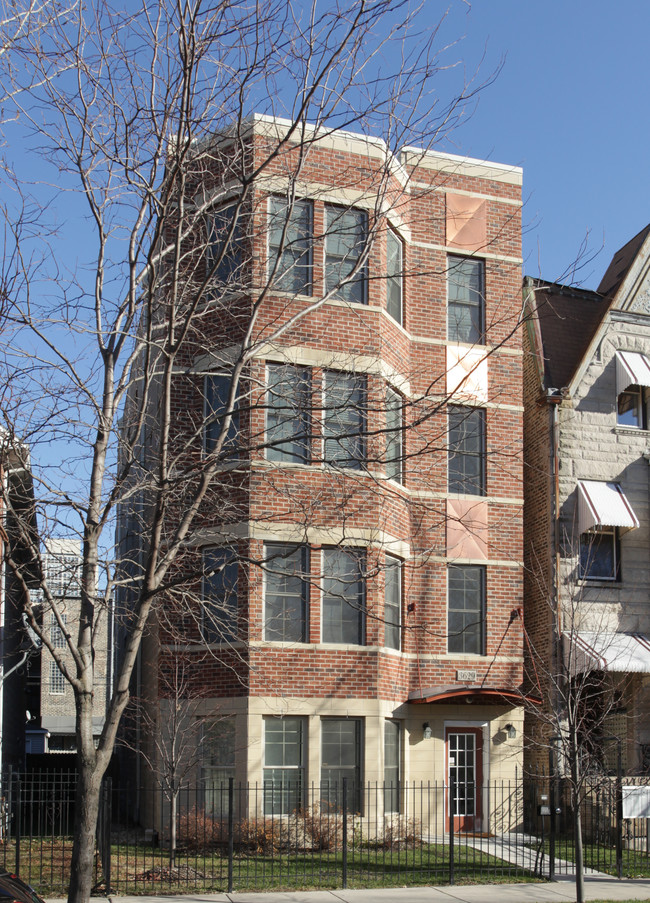 3629 S Giles Ave in Chicago, IL - Building Photo - Building Photo