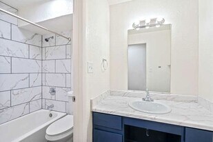 1397 Laredo St, Unit 308 in Aurora, CO - Building Photo