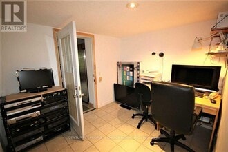 44 Torrance Rd in Toronto, ON - Building Photo - Building Photo