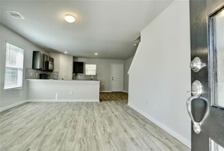 406 Noel in Livingston, TX - Building Photo - Building Photo