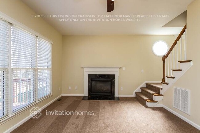 17400 Cambridge Grove Dr in Huntersville, NC - Building Photo - Building Photo