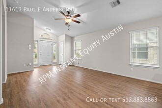 11613 Paul E Anderson Dr in Austin, TX - Building Photo - Building Photo