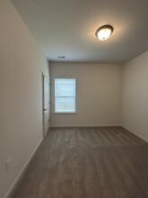 737 N McFarland St in Gastonia, NC - Building Photo - Building Photo
