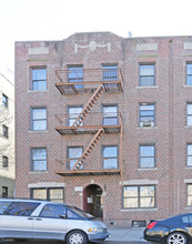 21-43 27th St in Astoria, NY - Building Photo - Building Photo