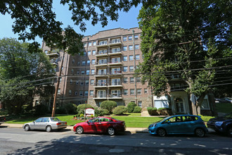 Greenwood Terrace in Jenkintown, PA - Building Photo - Building Photo