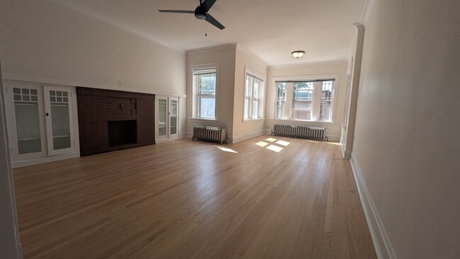 5707 N Campbell Ave, Unit 3 in Chicago, IL - Building Photo - Building Photo