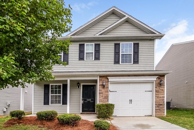 property at 1434 Hammermill Ln