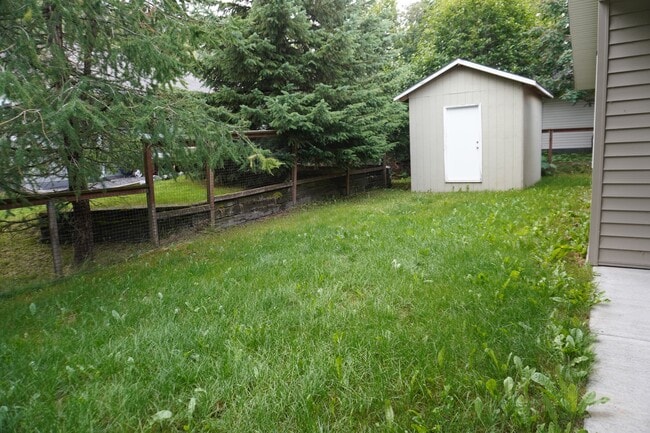 1705 Resurrection Blvd in Seward, AK - Building Photo - Building Photo