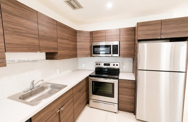 property at 542 NE 67th St
