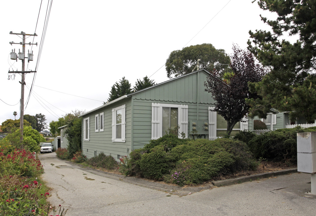 21601 E Cliff Dr in Santa Cruz, CA - Foto de edificio