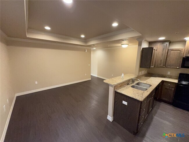 property at 2710 S Clear Creek Rd