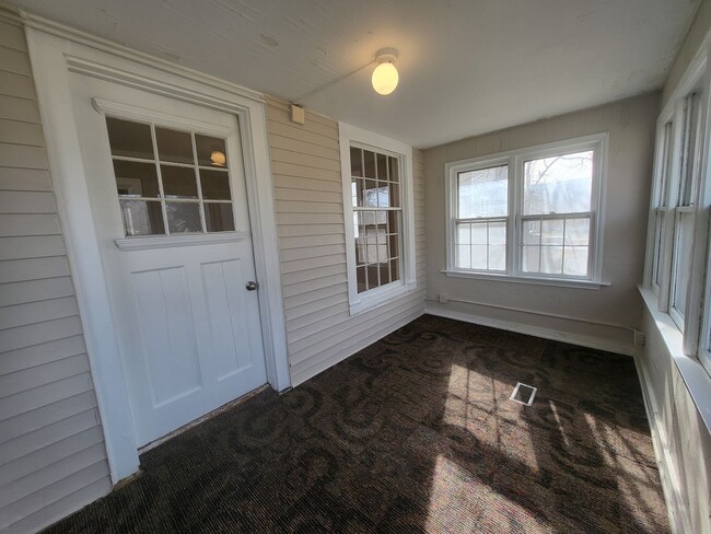 1329 Fremont St in Des Moines, IA - Building Photo - Building Photo