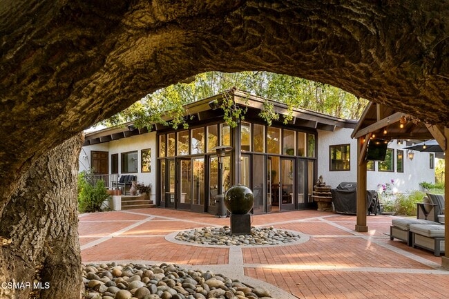 4525 Rayburn St in Westlake Village, CA - Building Photo - Building Photo