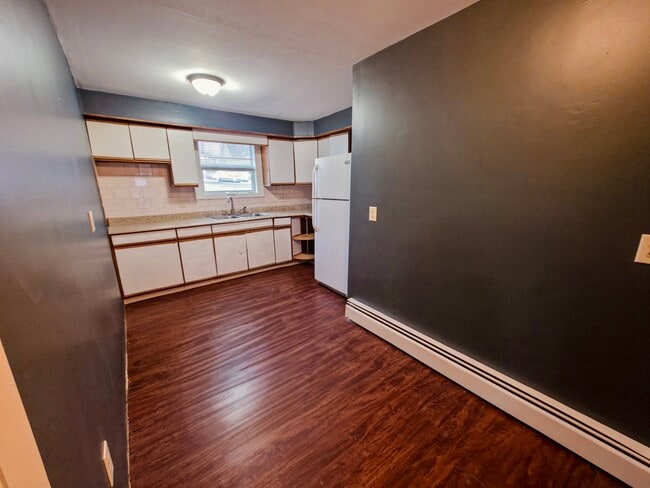 536 N Underwood St in Fall River, MA - Building Photo - Building Photo