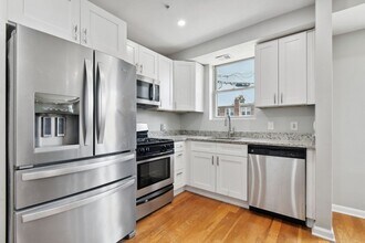 429 18th St NE in Washington, DC - Building Photo - Building Photo