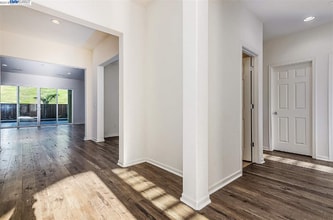 2968 Alves Ranch Rd in Pittsburg, CA - Building Photo - Building Photo