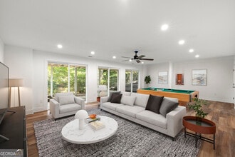 1620 Chevron Way in Atlanta, GA - Building Photo - Building Photo