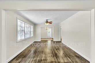 2310 Lorraine Dr in Savannah, GA - Building Photo - Building Photo