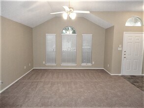 7017 Stetter Dr in Arlington, TX - Building Photo - Building Photo