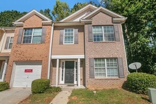 2842 Vining Ridge Terrace in Decatur, GA - Building Photo
