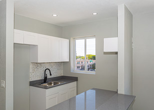 ATM 628, LLC in Miami, FL - Building Photo - Interior Photo