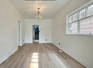 1535 Cameron St in Regina, SK - Building Photo - Building Photo