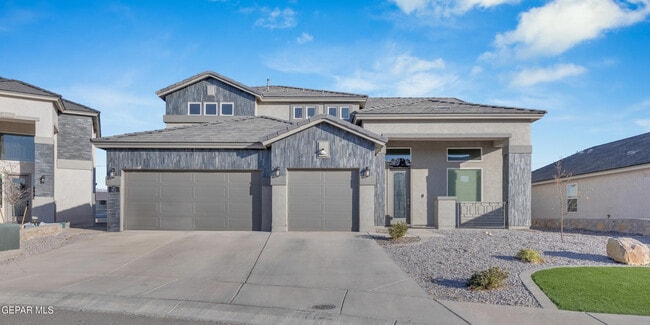 912 Crystal Deer Dr