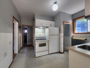 239 Lipton St in Winnipeg, MB - Building Photo - Building Photo