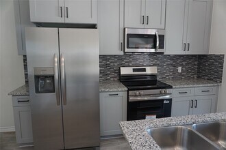 9761 Black Gum in Willis, TX - Building Photo - Building Photo