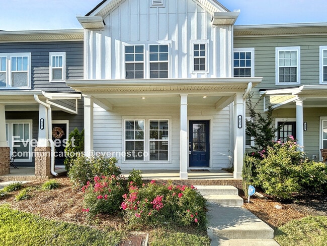 property at 821 Goswell Dr