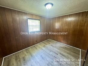 100 McNair St in Dothan, AL - Building Photo - Building Photo