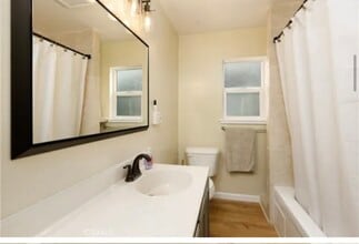 9528 Washington St in Upper Lake, CA - Building Photo - Building Photo