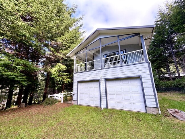 property at 70051 Stage Rd