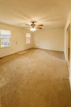 50 Brookside Dr in Hendersonville, NC - Building Photo - Building Photo