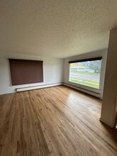 3005 Yale Ave in Butte, MT - Foto de edificio - Building Photo