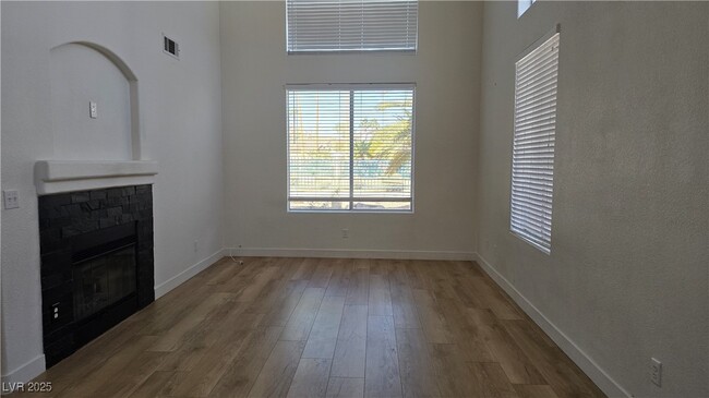 property at 1107 Scenic Crest Dr