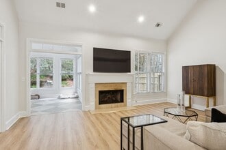 4168 Gateswalk Dr SE in Smyrna, GA - Building Photo - Building Photo