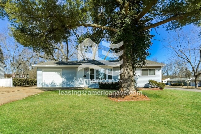 property at 1657 Mowbry Ln