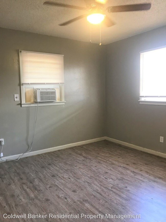 3810 22nd Pl in Lubbock, TX - Foto de edificio - Building Photo