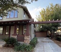 339 Goodall St in Tracy, CA - Building Photo - Building Photo