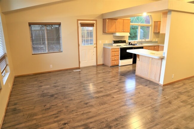 4030 SW Western Blvd in Corvallis, OR - Building Photo - Building Photo